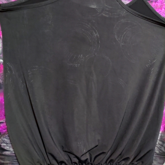 Top - Picture 4 of 4